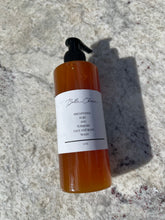 Load image into Gallery viewer, Kojic and Turmeric Face and Body Wash